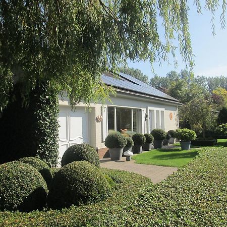 B&B Huize Van Damme Nieuwpoort Esterno foto